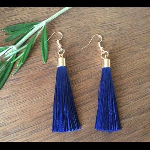 Pretty In Blue Anthro Tassel Earrings 👂